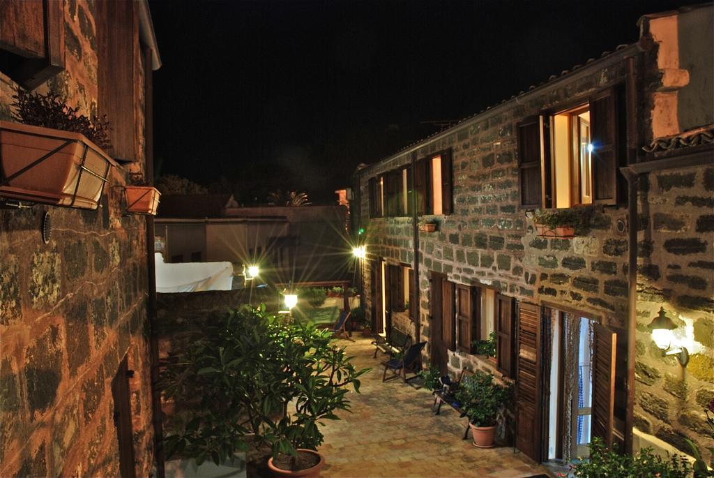 Clelia Case Centro Storico Isola di Ustica Exterior photo