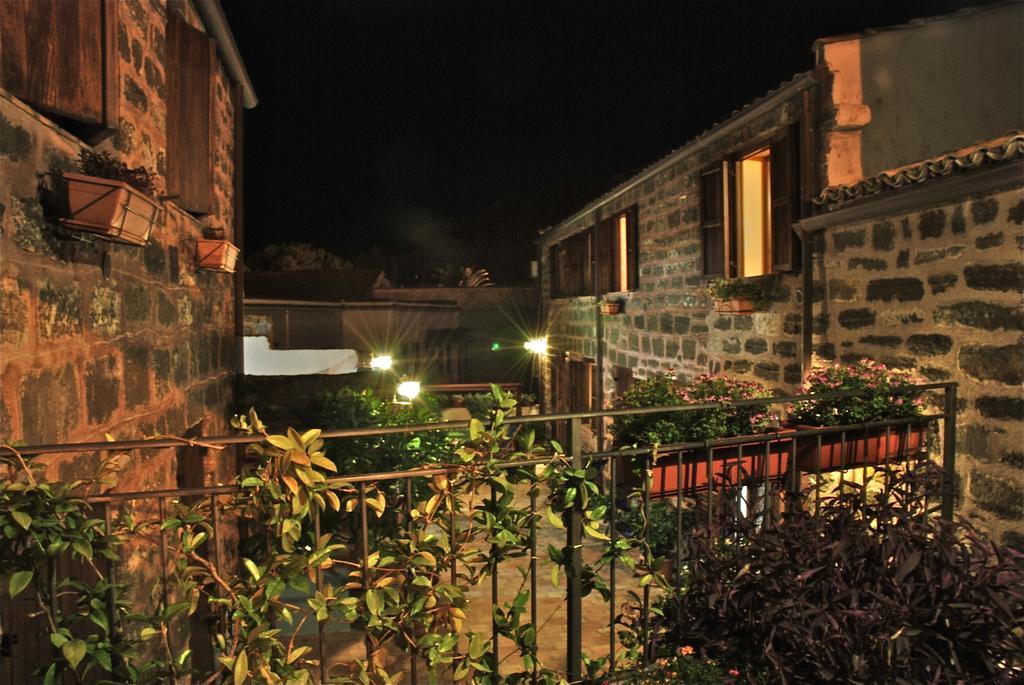 Clelia Case Centro Storico Isola di Ustica Exterior photo